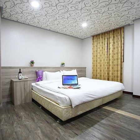 心園生活旅店 Xin Yuan Hotel Thành phố Tân Trúc Phòng bức ảnh